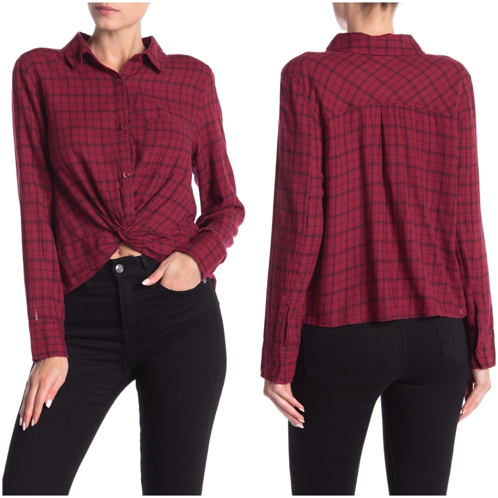 ABOUND Cropped Navy Plaid Shirt Twist Front